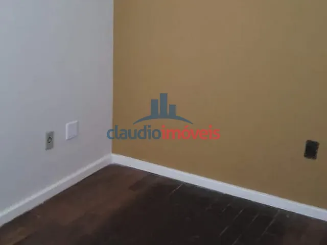 Apartamento 4 quartos e 2 banheiros, à venda, no bairro São João em Volta Redonda
