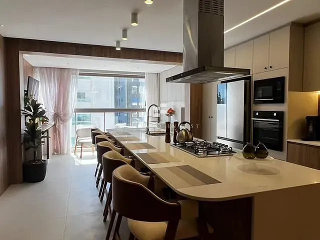 Apartamento 3 quartos e 4 banheiros, à venda, no bairro Praia Brava de Itajaí em Itajaí