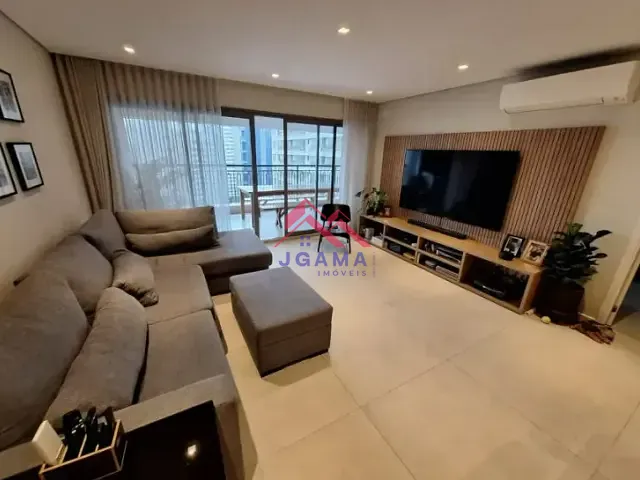 Apartamento 3 quartos e 3 banheiros, para alugar, no bairro Moema em São Paulo
