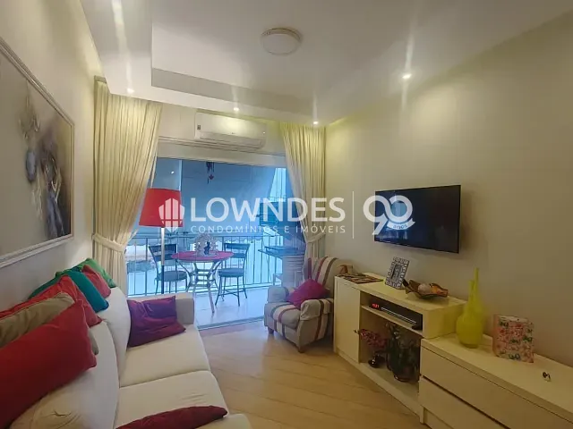 Apartamento 2 quartos e 3 banheiros, à venda, no bairro Laranjeiras em Rio de Janeiro