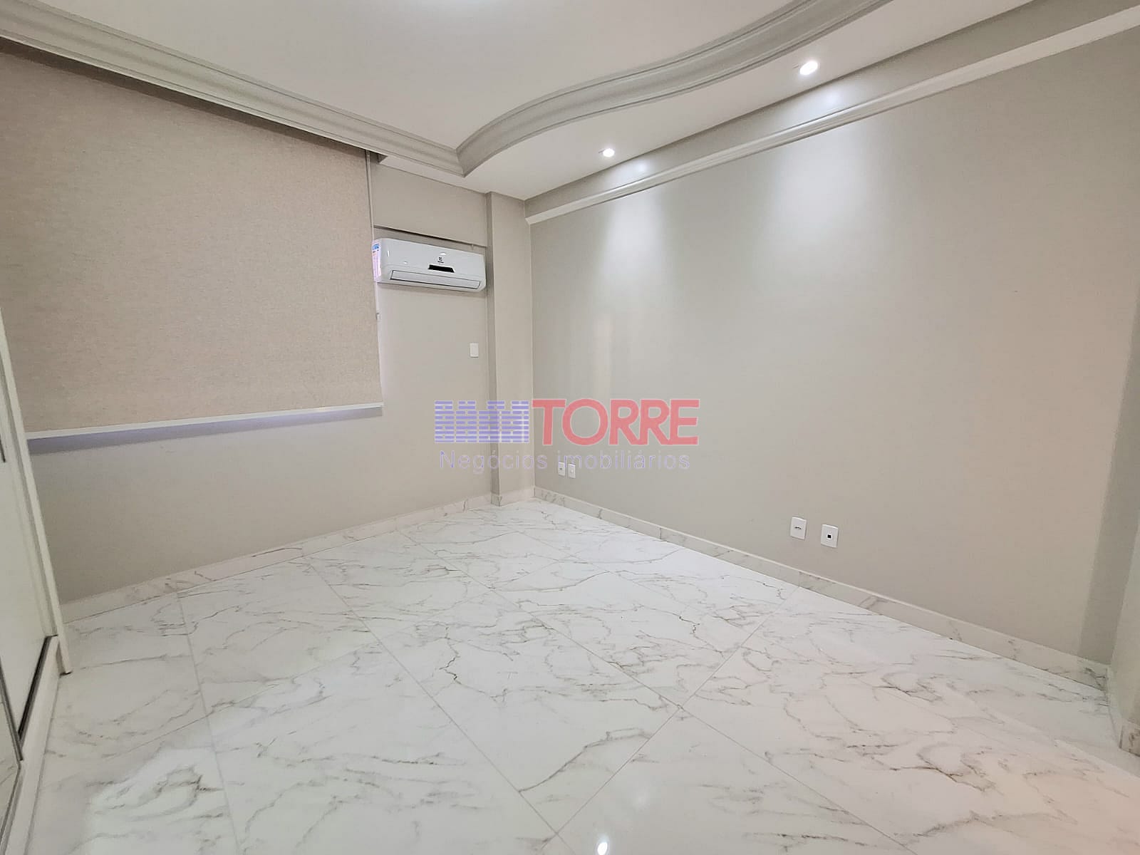 Apartamento à venda com 3 quartos, 102m² - Foto 14