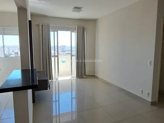 Apartamento 2 quartos e 2 banheiros, para alugar, no bairro Vila Ercília em São José do Rio Preto