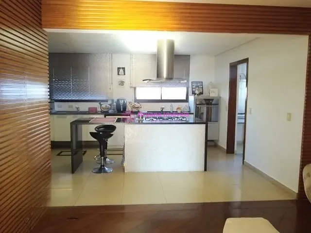 Apartamento com 160m² 3 quartos e 4 banheiros, à venda, no bairro Santa Paula em São Caetano do Sul