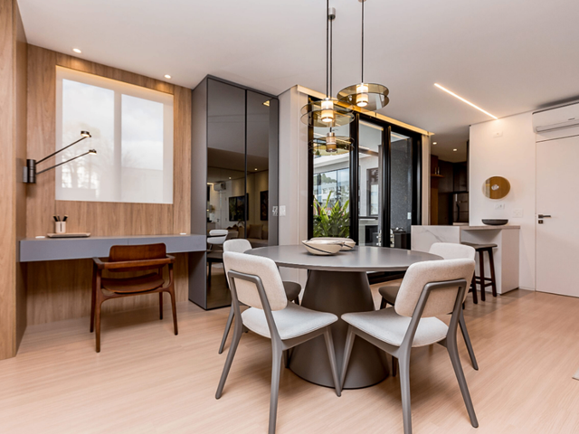 Apartamento 2 quartos e 2 banheiros, à venda, no bairro Bigorrilho em Curitiba