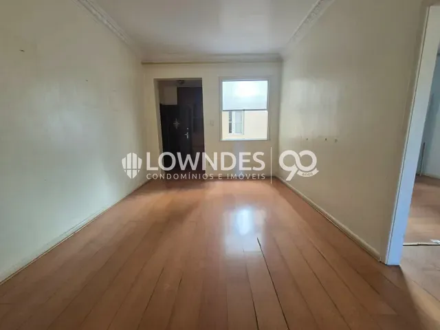 Apartamento 2 quartos e 1 banheiro, à venda, no bairro Copacabana em Rio de Janeiro