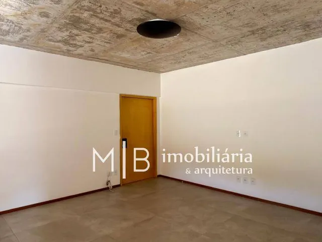 Apartamento com 190m² 3 quartos e 2 banheiros, para alugar, no bairro Santa Filomena em Lavras