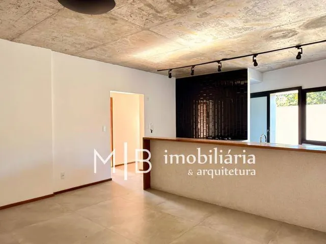 Apartamento com 190m² 3 quartos e 2 banheiros, para alugar, no bairro Santa Filomena em Lavras