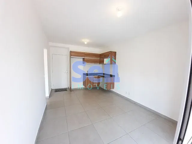 Apartamento 1 quarto e 1 banheiro, à venda, no bairro Vila Pompéia em São Paulo