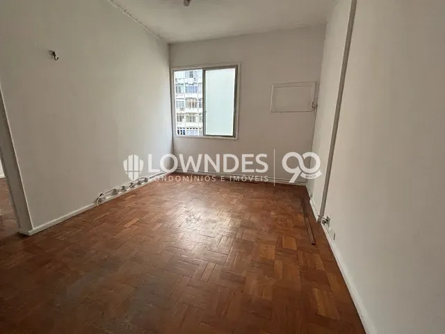 Apartamento 1 quarto e 1 banheiro, para alugar, no bairro Glória em Rio de Janeiro