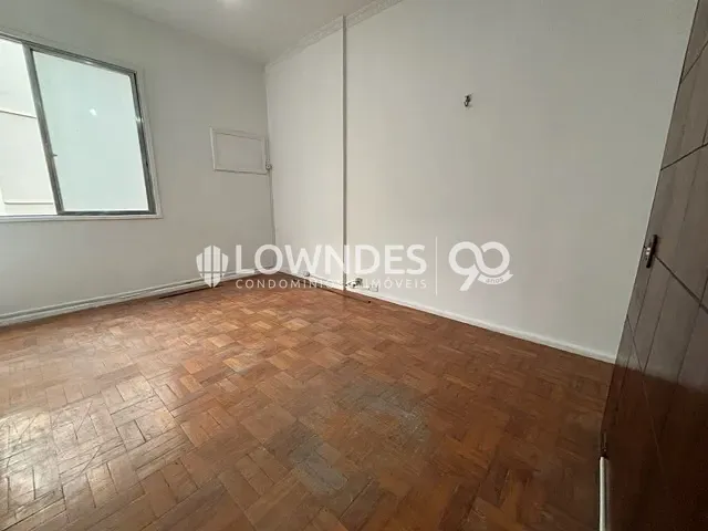 Apartamento 1 quarto e 1 banheiro, para alugar, no bairro Glória em Rio de Janeiro