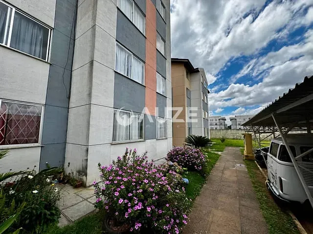 Apartamento com 52m² 2 quartos e 1 banheiro, à venda, no bairro Santo Antônio em São José dos Pinhais