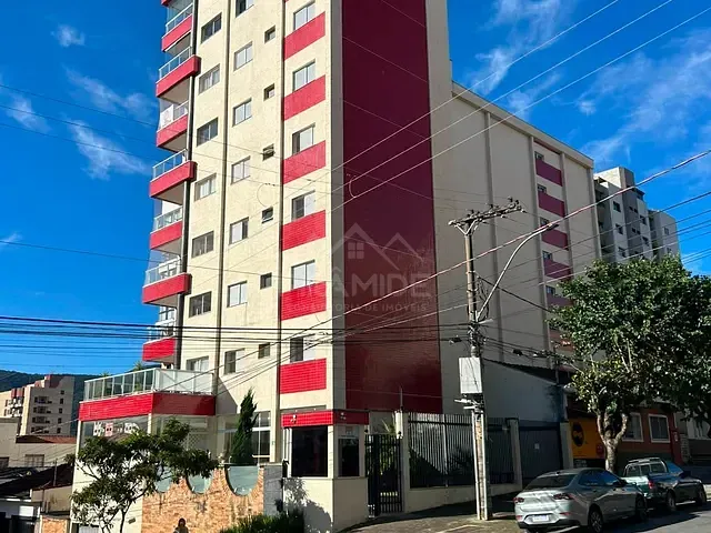 Apartamento 2 quartos e 1 banheiro, à venda, no bairro Centro em Poços de Caldas