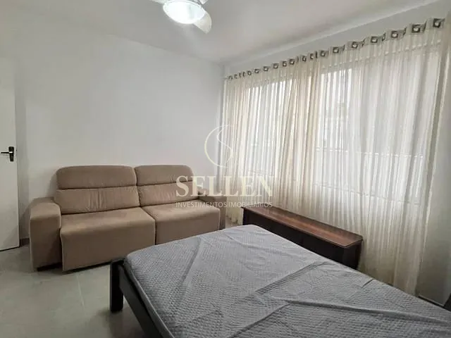 Apartamento 1 quarto e 1 banheiro, para alugar, no bairro Centro em Balneário Camboriú