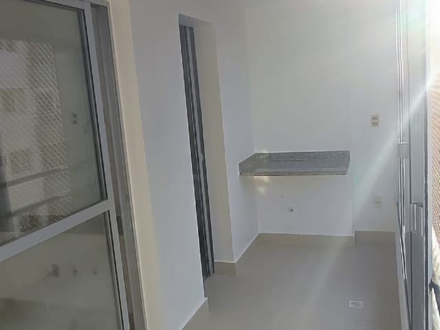 Apartamento 3 quartos e 2 banheiros, para alugar, no bairro Jardim Atlantico em Goiânia