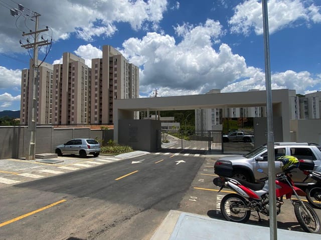 Apartamento 2 quartos e 2 banheiros, à venda, no bairro Pires em Extrema