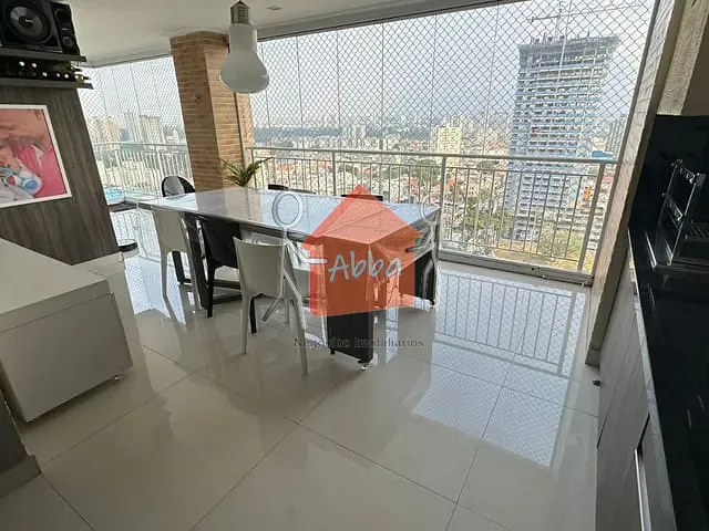 Apartamento com 115m² 2 quartos e 3 banheiros, à venda, no bairro Santo Amaro em São Paulo