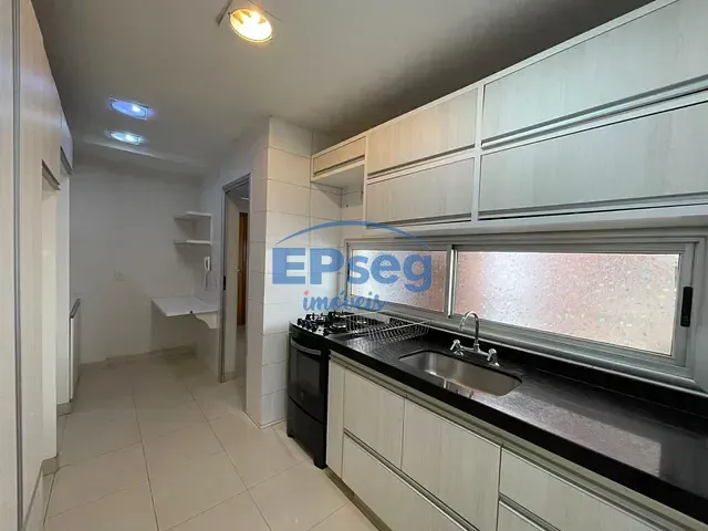 Apartamento 3 quartos e 2 banheiros, à venda, no bairro Gleba Fazenda Palhano em Londrina