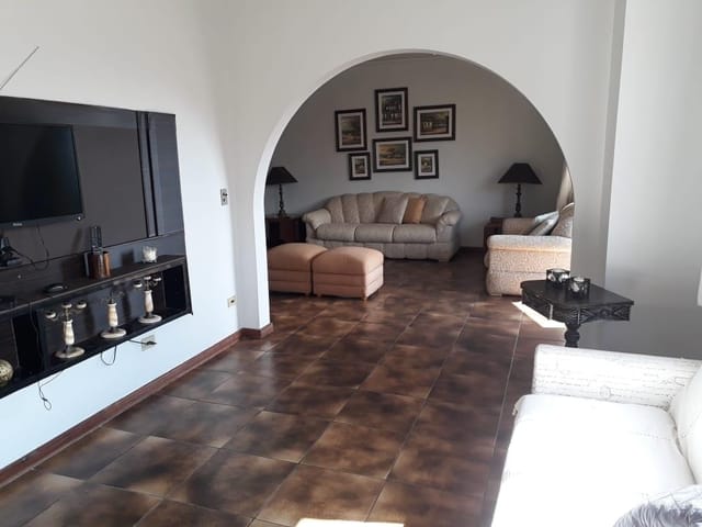 Foto do Apartamento - Ed. La Coruna, Apartamento com 4 dormitórios à venda, 275 m² por R$ 750.000 - Centro - Londrina/PR | Premier Imóveis