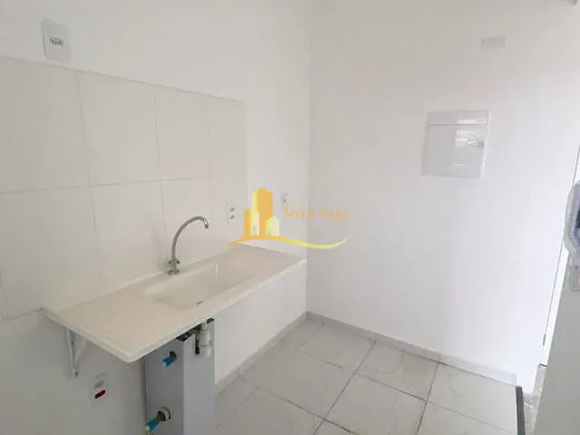 Apartamento com 42m² 2 quartos e 1 banheiro, à venda, no bairro Itaquera em São Paulo