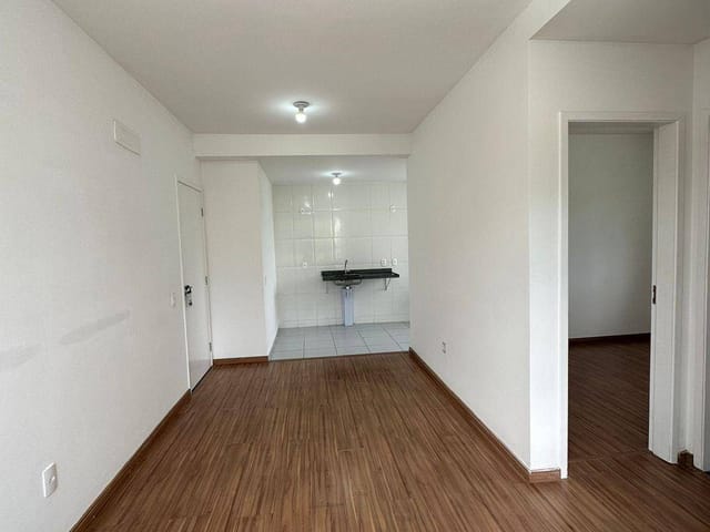 Apartamento 2 quartos e 2 banheiros, à venda, no bairro Pires em Extrema