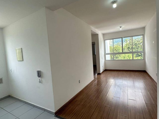 Apartamento 2 quartos e 2 banheiros, à venda, no bairro Pires em Extrema