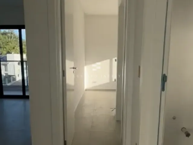 Apartamento 2 quartos e 2 banheiros, à venda, no bairro Souza Cruz em Brusque