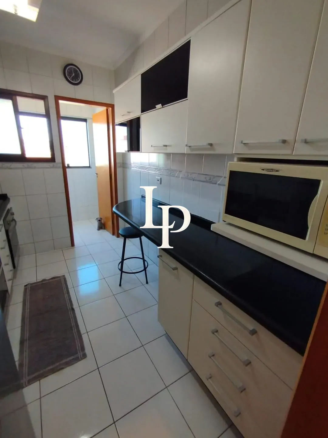 Apartamento, 3 quartos, 79 m² - Foto 2