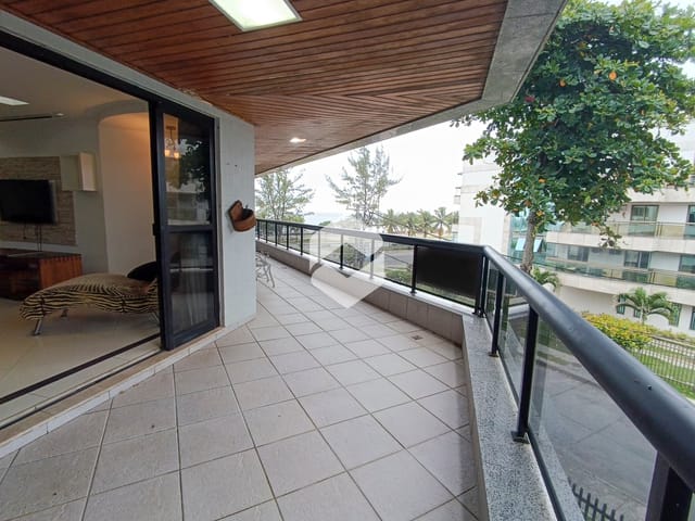 Apartamento 3 quartos e 4 banheiros, à venda, no bairro Recreio dos Bandeirantes em Rio de Janeiro