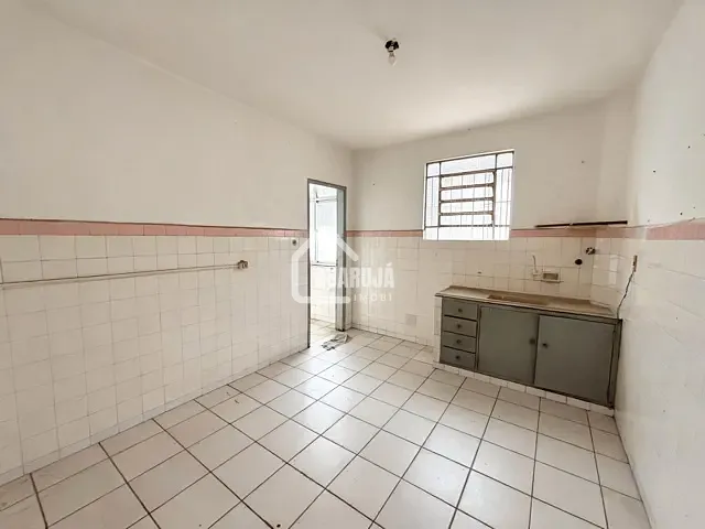 Apartamento com 65m² 2 quartos e 1 banheiro, para alugar, no bairro Vila Alice (Vicente de Carvalho) em Guarujá