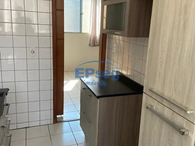 Apartamento 3 quartos e 2 banheiros, para alugar, no bairro Centro em Londrina