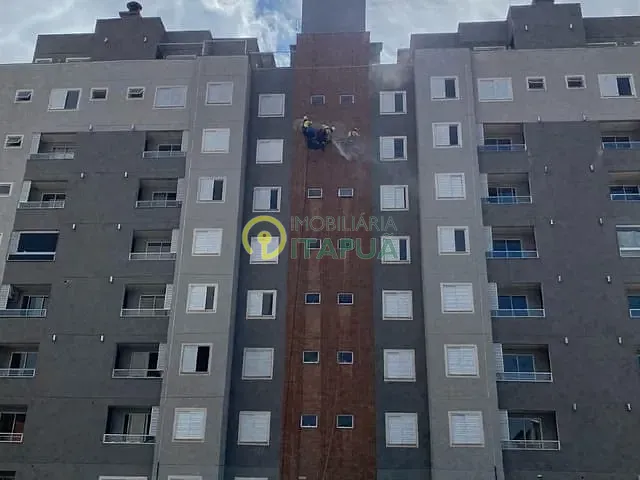 Apartamento com 120m² 3 quartos e 3 banheiros, à venda, no bairro Parque Jamaica em Londrina