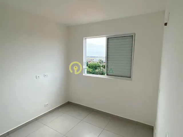 Apartamento com 120m² 3 quartos e 3 banheiros, à venda, no bairro Parque Jamaica em Londrina