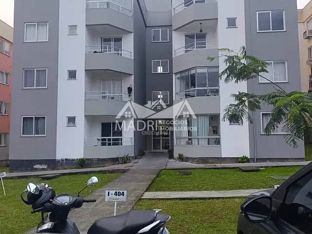 Apartamento 2 quartos e 1 banheiro, à venda, no bairro São Sebastião em Palhoça