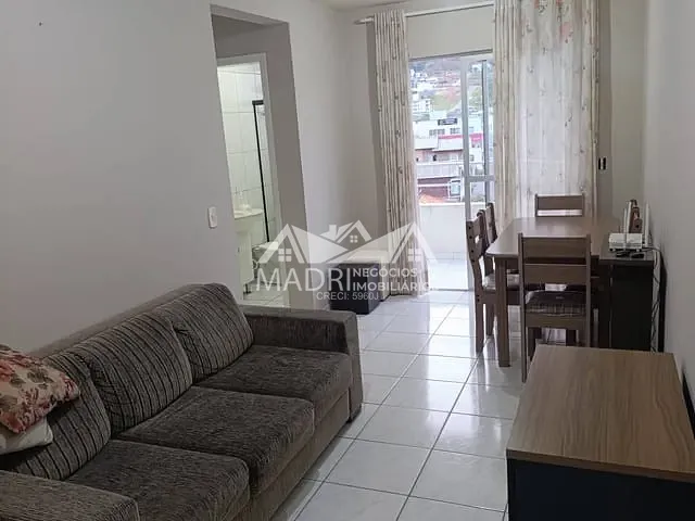 Apartamento 2 quartos e 1 banheiro, à venda, no bairro São Sebastião em Palhoça