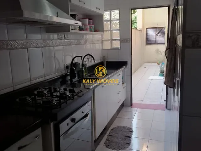 Apartamento com 110m² 3 quartos e 2 banheiros, à venda, no bairro Vila Camilópolis em Santo André