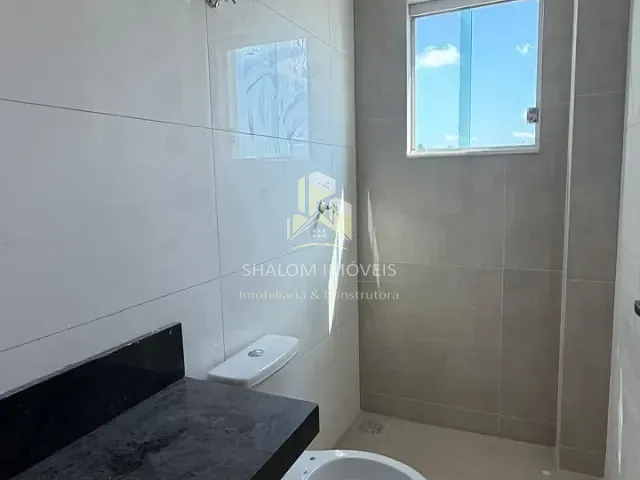 Apartamento 2 quartos e 1 banheiro, à venda, no bairro Maria Helena em Belo Horizonte
