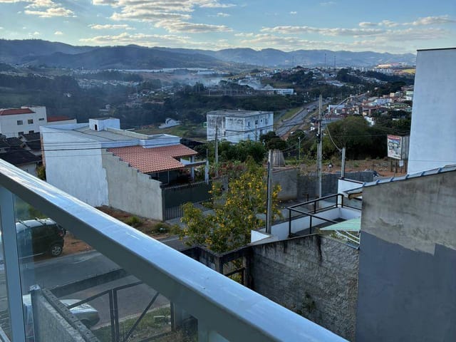 Apartamento 2 quartos e 1 banheiro, à venda, no bairro Vila Garden em Extrema
