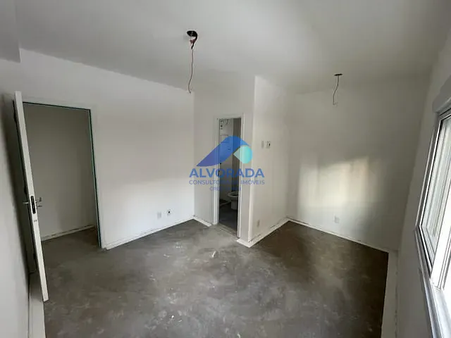 Apartamento 3 quartos e 1 banheiro, à venda, no bairro Conjunto Residencial Trinta e Um de Março em São José dos Campos