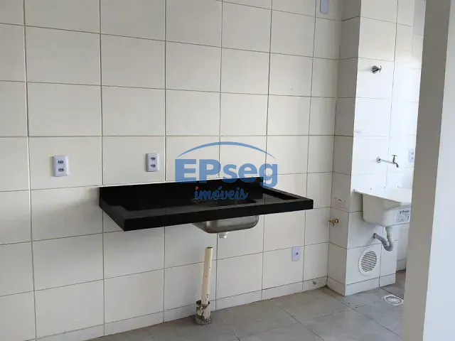 Apartamento 2 quartos e 1 banheiro, à venda, no bairro Conjunto Habitacional Jamile Dequech em Londrina