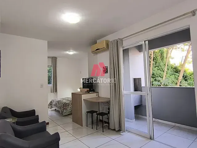 Apartamento 1 quarto e 1 banheiro, para alugar, no bairro Vila Nova em Blumenau