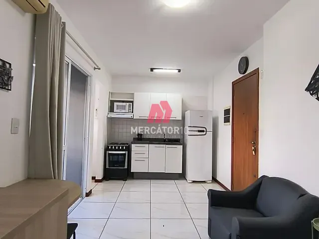 Apartamento 1 quarto e 1 banheiro, para alugar, no bairro Vila Nova em Blumenau