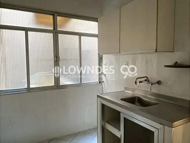 Apartamento 3 quartos e 1 banheiro, para alugar, no bairro Flamengo em Rio de Janeiro