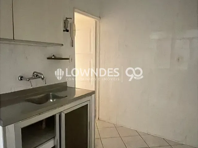 Apartamento 3 quartos e 1 banheiro, para alugar, no bairro Flamengo em Rio de Janeiro