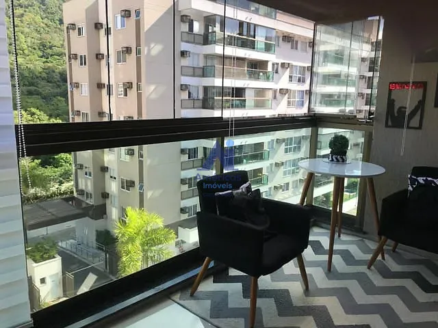 Apartamento com 70m² 2 quartos e 2 banheiros, à venda, no bairro Recreio dos Bandeirantes em Rio de Janeiro