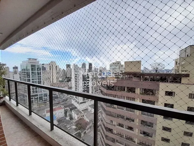 Apartamento com 179m² 3 quartos e 4 banheiros, à venda, no bairro Centro em Itajaí