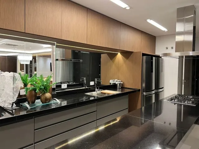 Apartamento com 245m² 3 quartos e 4 banheiros, à venda, no bairro Gleba Palhano em Londrina