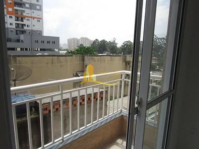 Apartamento com 45m² 2 quartos e 1 banheiro, à venda, no bairro Vila Carmosina em São Paulo