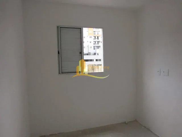 Apartamento com 45m² 2 quartos e 1 banheiro, à venda, no bairro Vila Carmosina em São Paulo