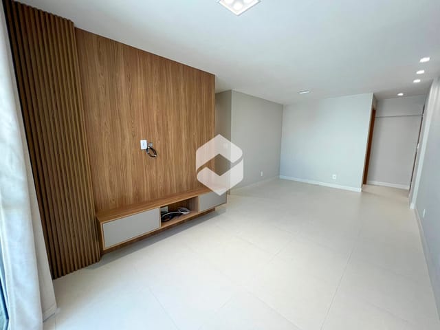 Apartamento com 79m² 3 quartos e 2 banheiros, à venda, no bairro Recreio dos Bandeirantes em Rio de Janeiro