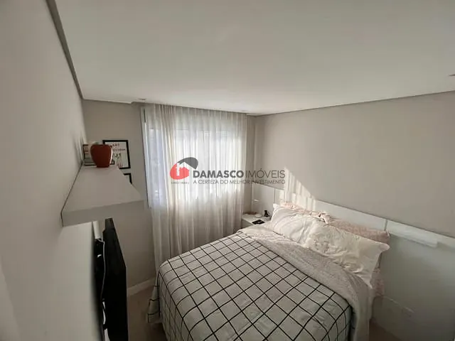Apartamento 2 quartos e 1 banheiro, à venda, no bairro Cambuci em São Paulo